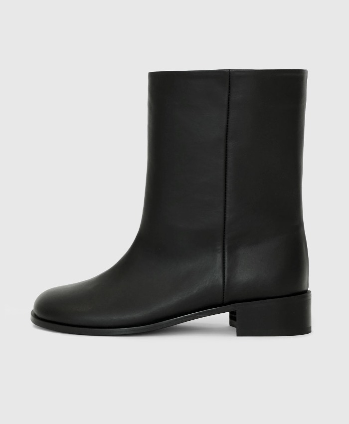 Round&amp;Round Middle Boots Black